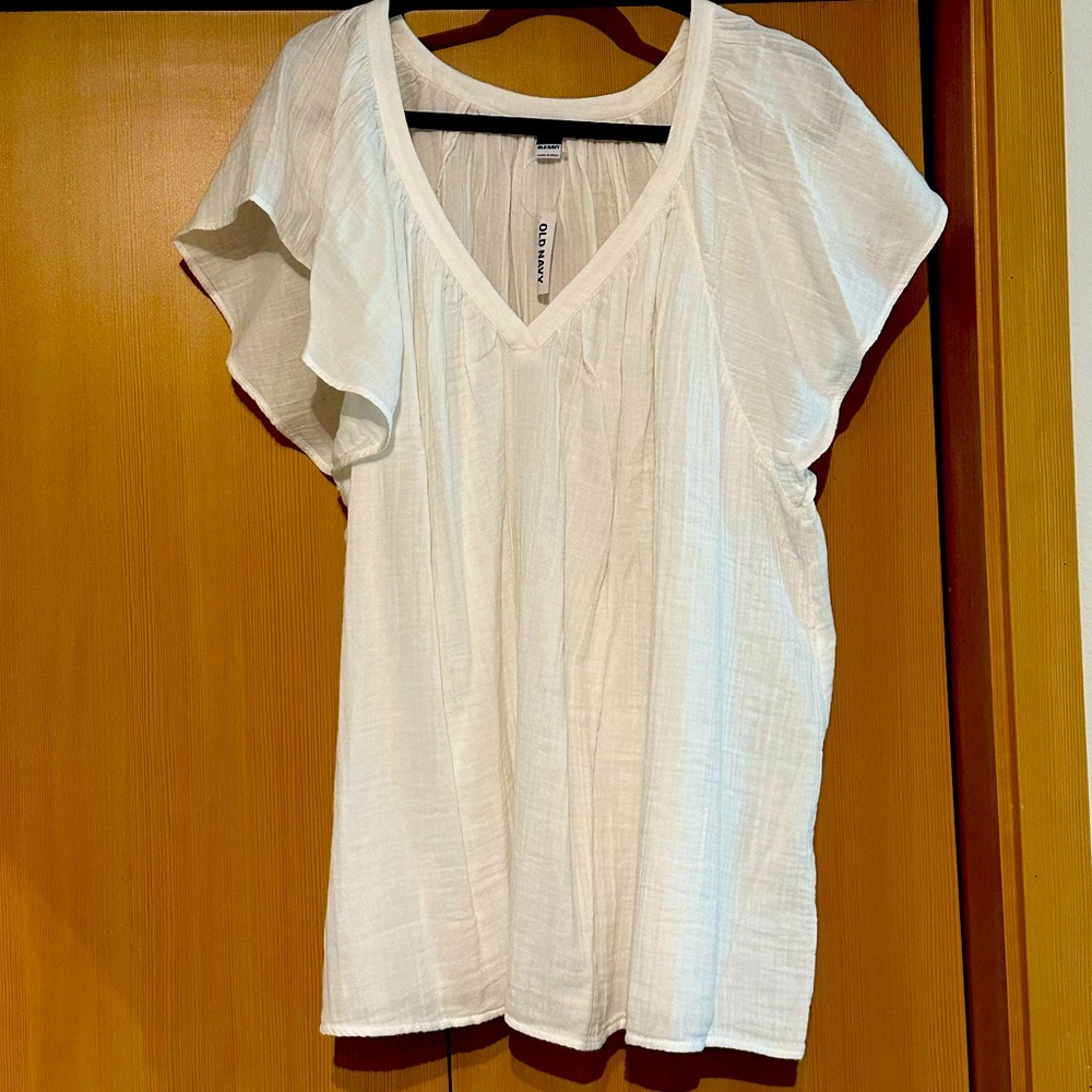 Old Navy NEW with tags! White Top